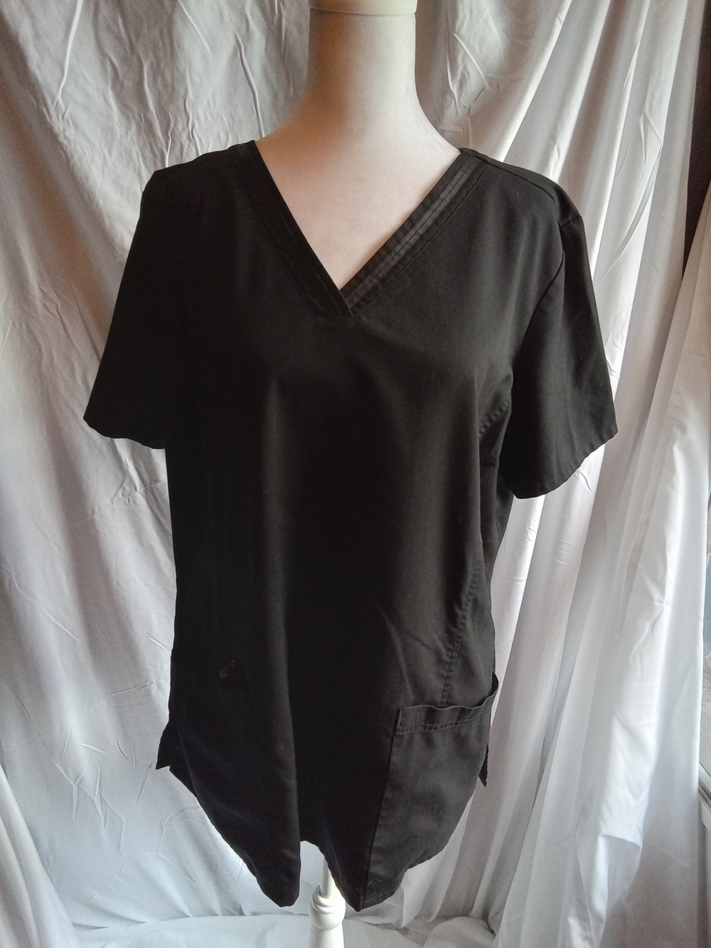 healing hands Black V-Neck Short Sleeve Scrub Top XL